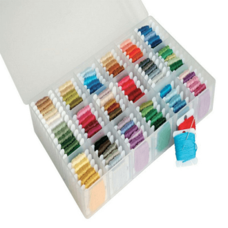 Borduurgaren box inclusief 50 wikkelkaartjes 26x17,5cm van DMC 074.6118