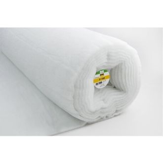 P140 zwaar volumineus vlamvertragend volumevlies 25mm 150cm breed van VLIESELINE 025.p140