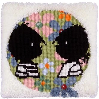Jip & Janneke kussen borduur/ knoop pakket van PAKO 076.012045