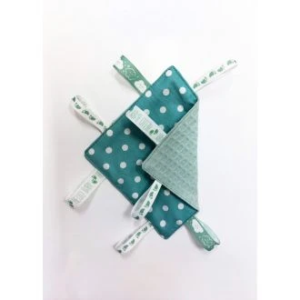 Baby labeldoekje witte stippen M - mint van N'STUDIO