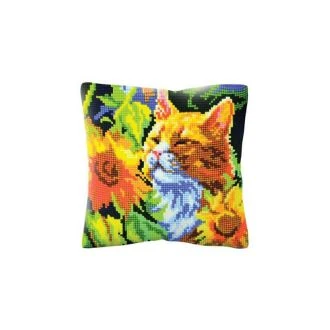 Cat in Sunflowers kussen borduurpakket STITCHCOMPANY CDA-5502