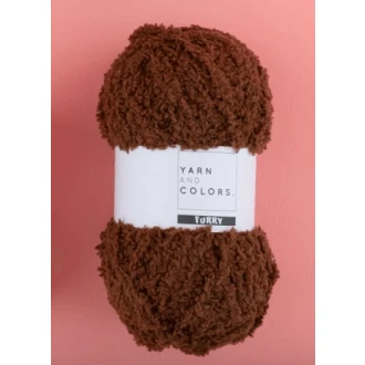 Furry garen 100% polyester 50gr 75m van YARN AND COLORS