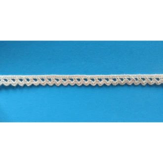 Gehaakt sierband 10 gebroken wit 9mm breed