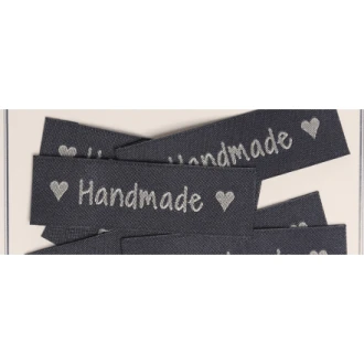 Geweven Handmade label donkergrijs 50x15mm naaibaar van GO HANDMADE 16148