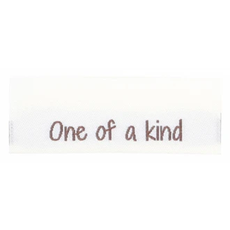 Dubbelgevouwen geweven labels One of a kind naaibaar 10x van GO HANDMADE 16113