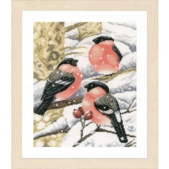 Kruissteek borduurpakket Vinken in de sneeuw 21x27cm van LANARTE PN-0169675