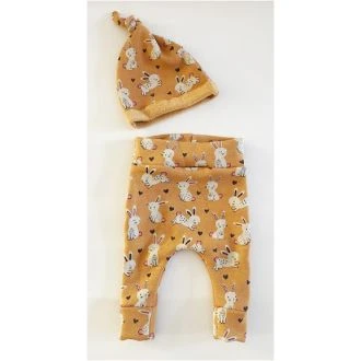 Baby broekje en mutsje oranje haasjes maat 56 van N'STUDIO